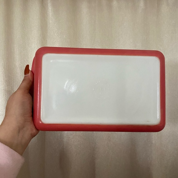 Vintage Pyrex dish - Picture 7 of 9